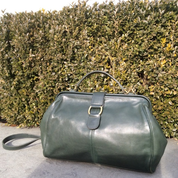 Coach Handbags - VNTG Coach Hudson Doctors Satchel In Ivy- RARE